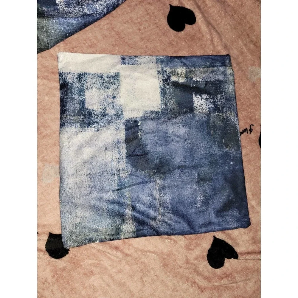 NWOT 2 Decorative pillow cases blue denim look